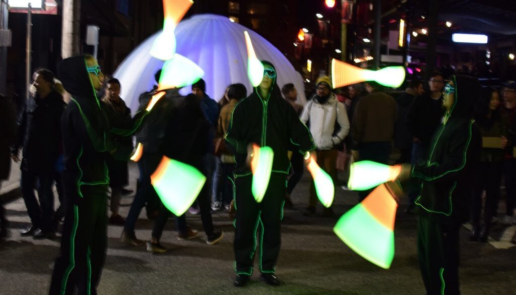 LED Jugglers